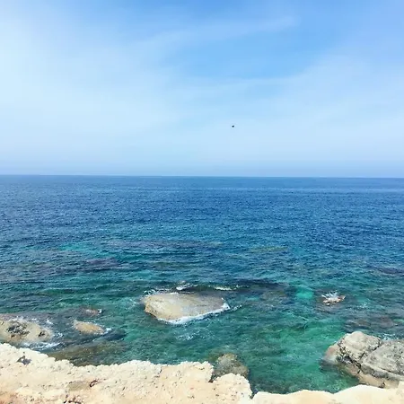 Sea Cave * コーラル・ベイ